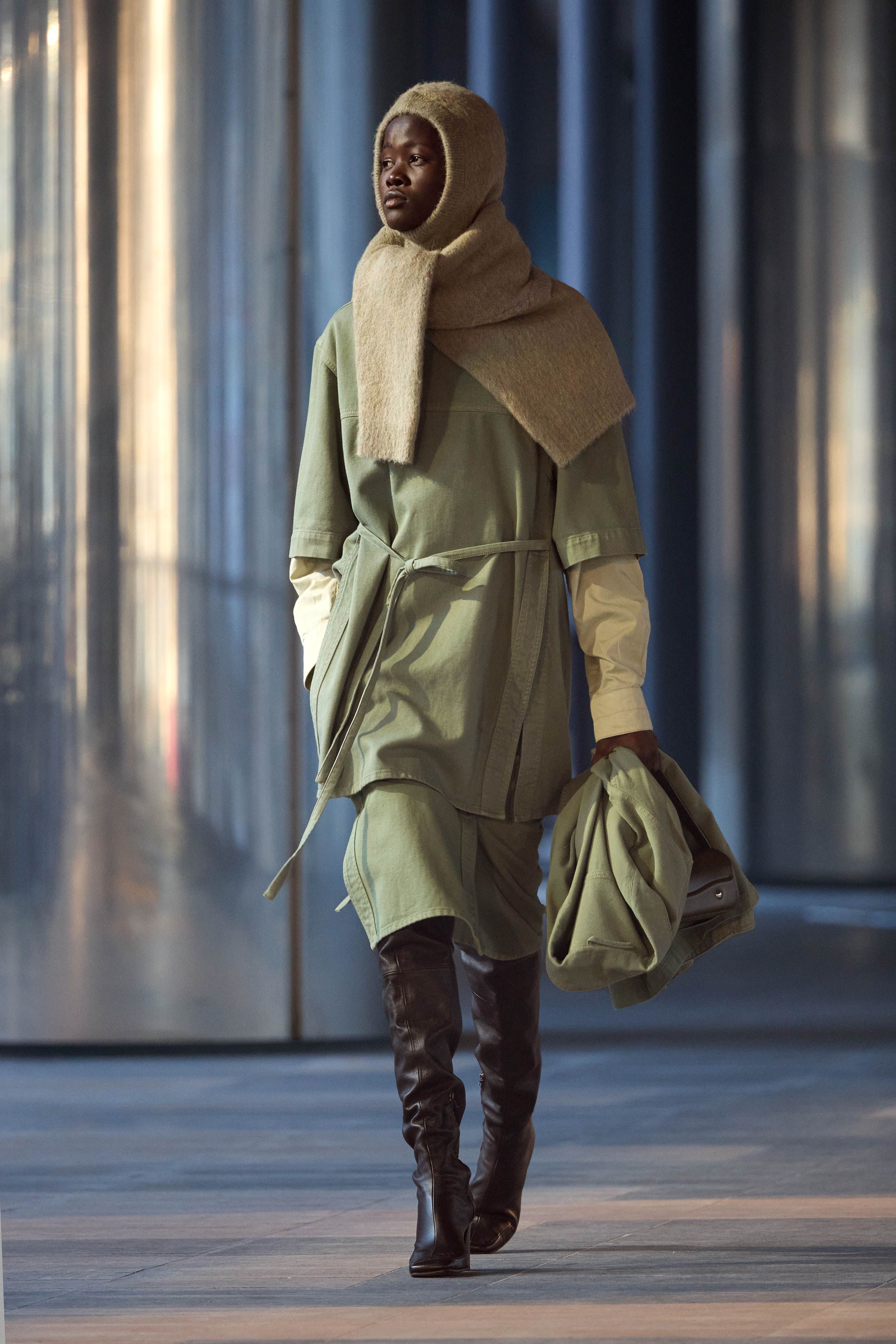Lemaire 23AW ウールトップ　美品　40 LEMAIRE(ルメール) 23AW WRAP COAT ウール ラップコート CO1037