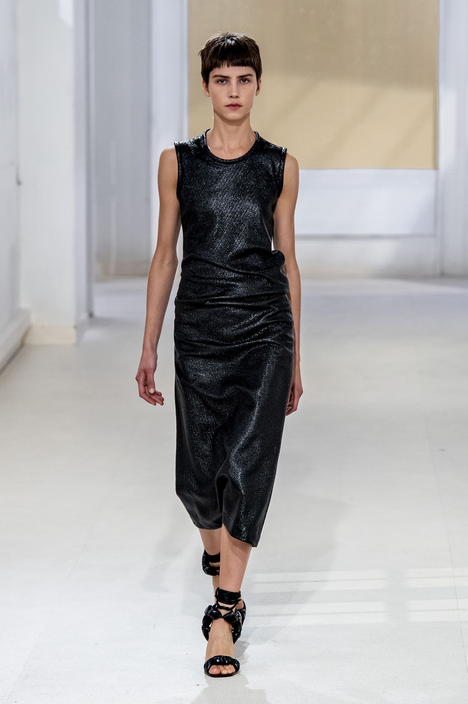 LEMAIRE/ルメール】BELTED CREPE SLEEVELESS DRESS（ワンピース