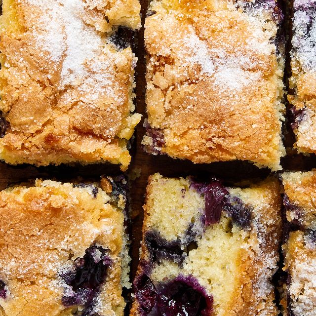 lemon blueberry breakfast cake topped with sugar