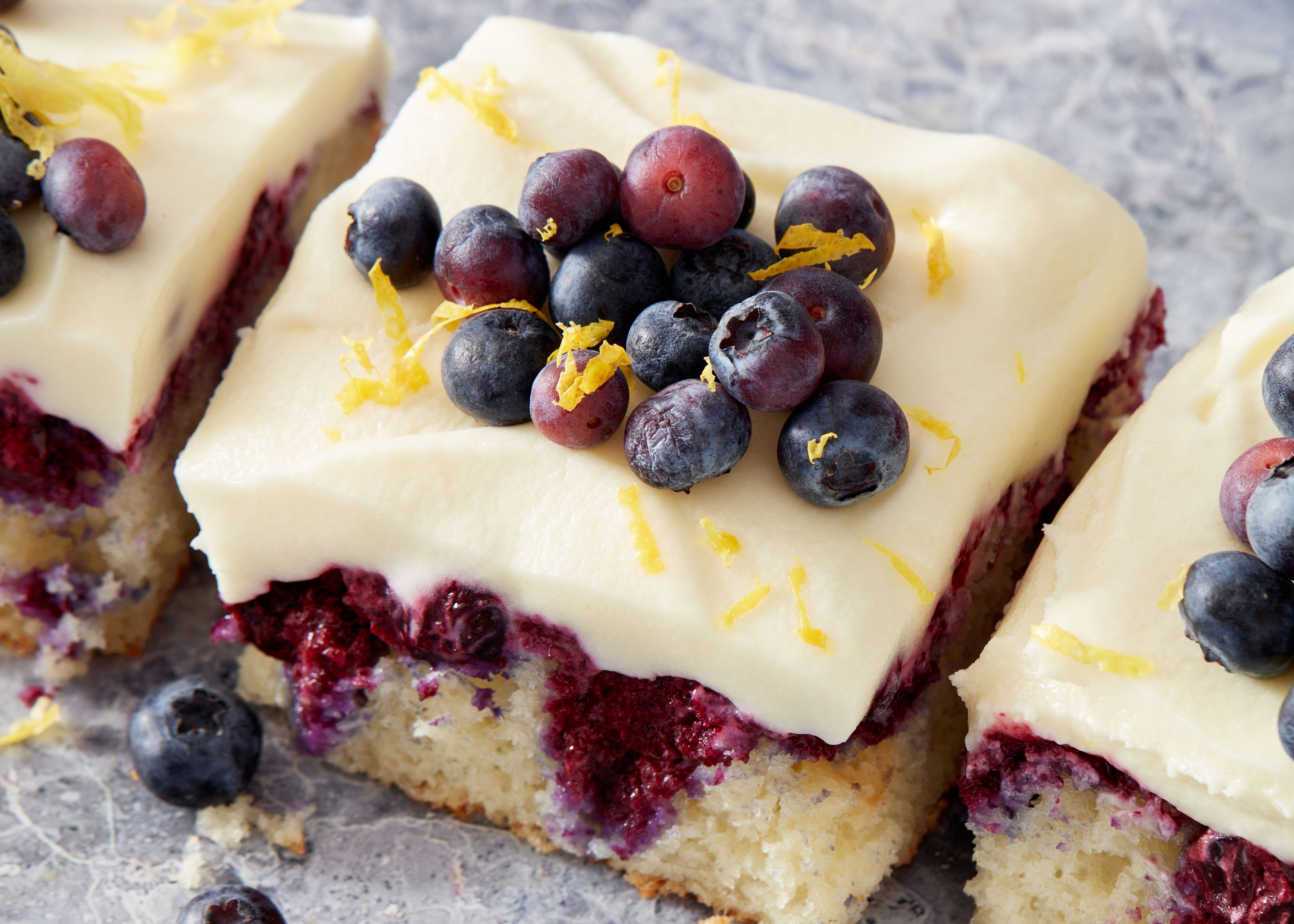 Best Lemon Blueberry Poke Cake Recipe - How to Make Lemon Blueberry ...