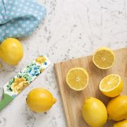 lemons on cutting boarfd