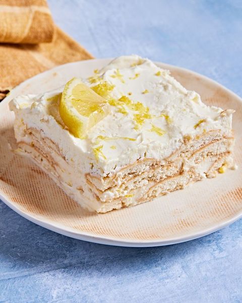 square slice of lemon icebox cake on a plate
