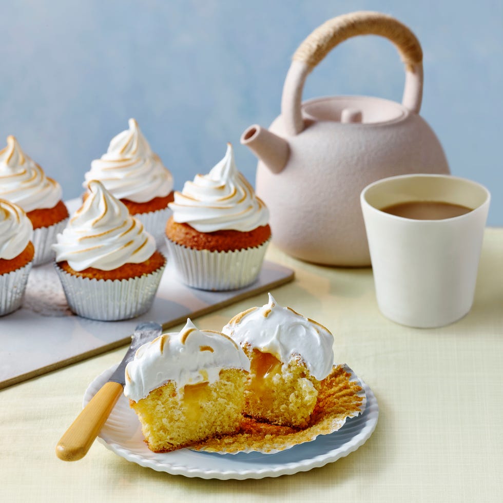 best cupcake recipes lemon meringue cupcakes