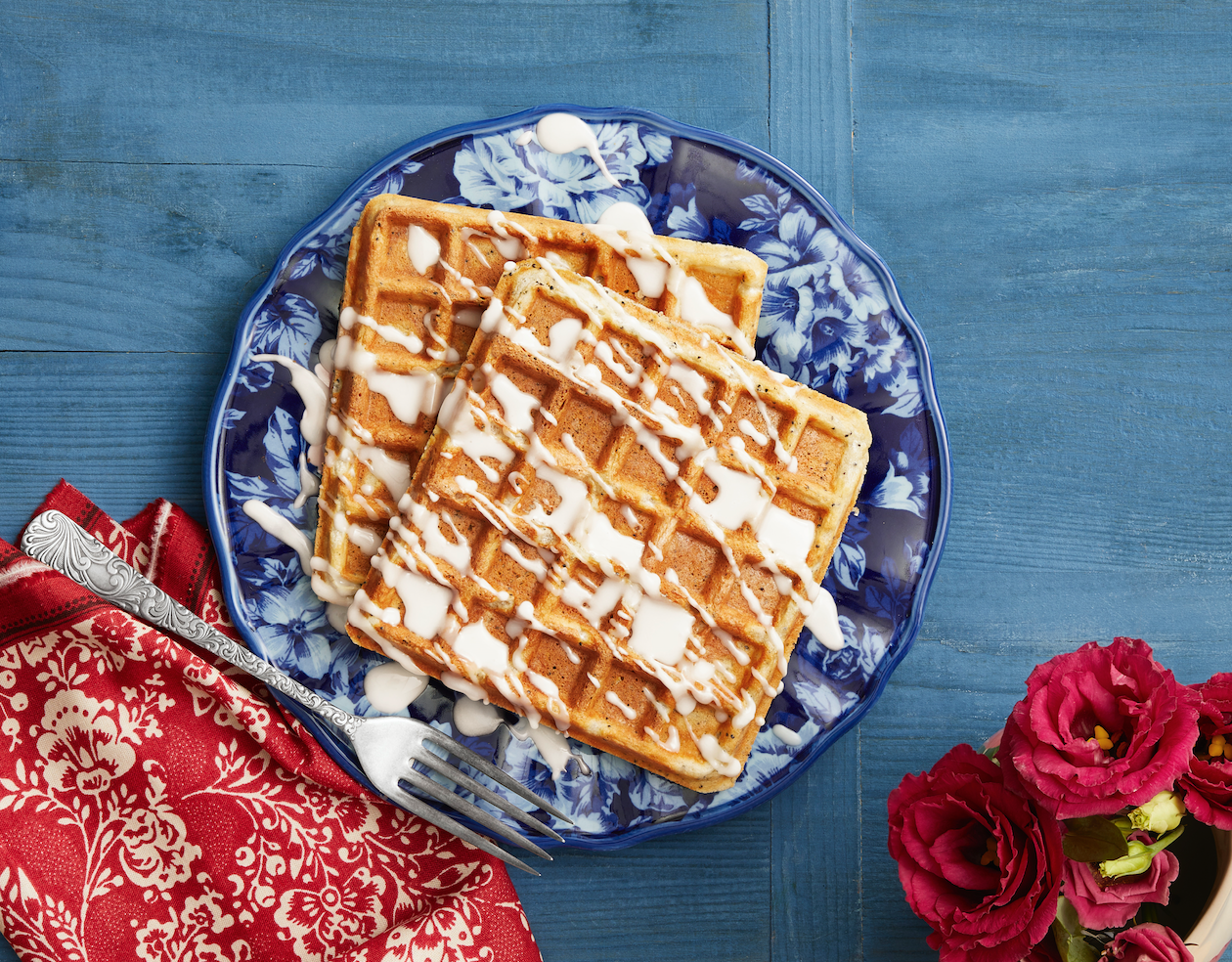 Playing with Flour: Berry compote with Belgian waffles