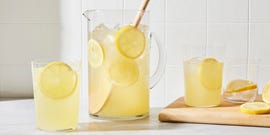 homemade lemonade with lemon slices