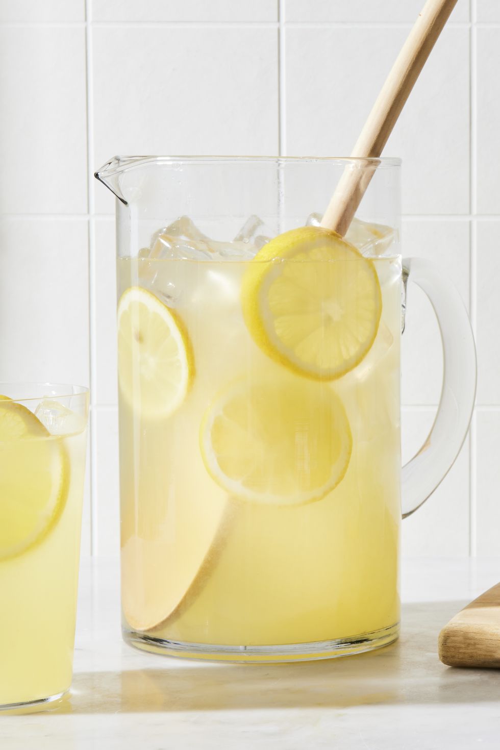 homemade lemonade with lemon slices