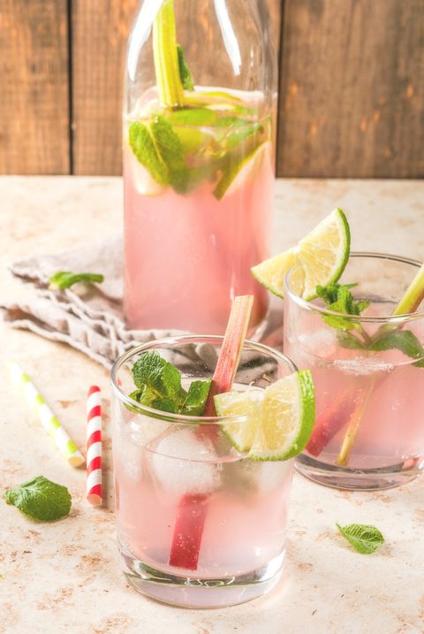 summer drinks lemonade with rhubarb mint and lime