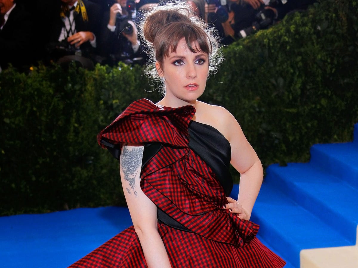 Lena Dunham Reveals That She Has Had A Total Hysterectomy 