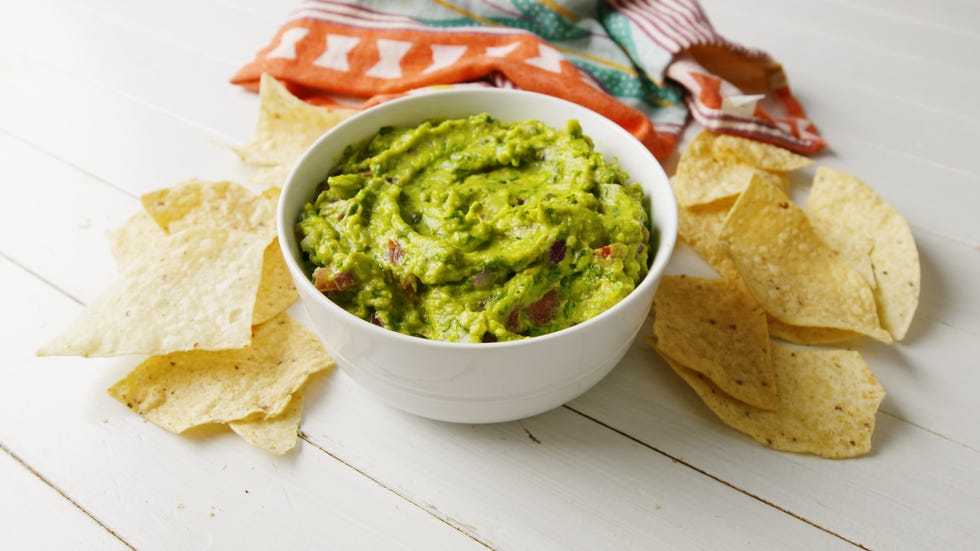guacamole con aguacate a la parrilla