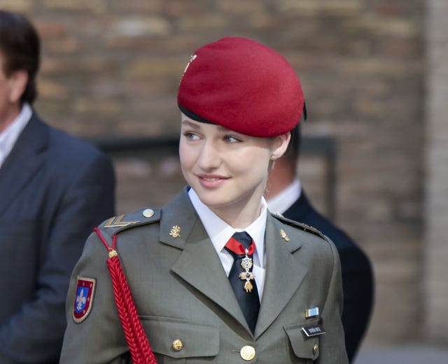la princesa de asturias de militar
