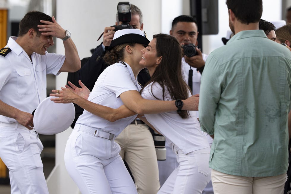 todas las imágenes del reencuentro de la reina letizia con leonor