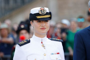 la princesa leonor en marin para recoger la medalla de oro de galicia 2025