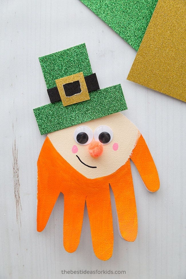 leprechaun handprint