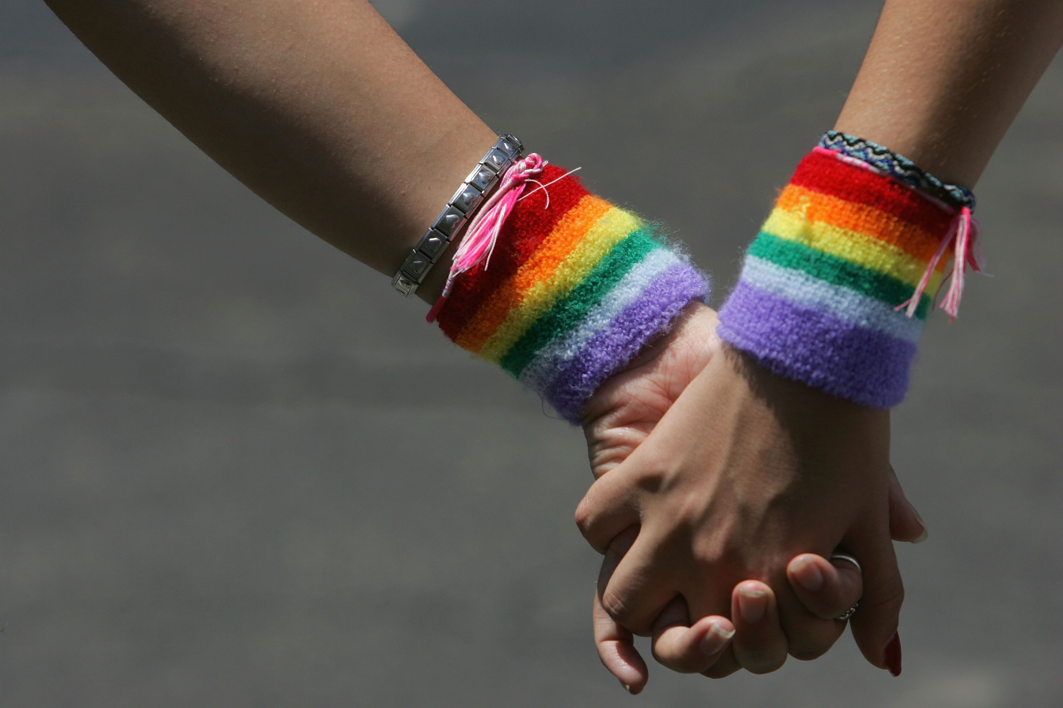 9 best dating apps for lesbians, gay women in 2023