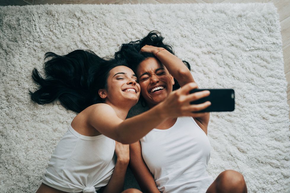 lesbian couple take selfie