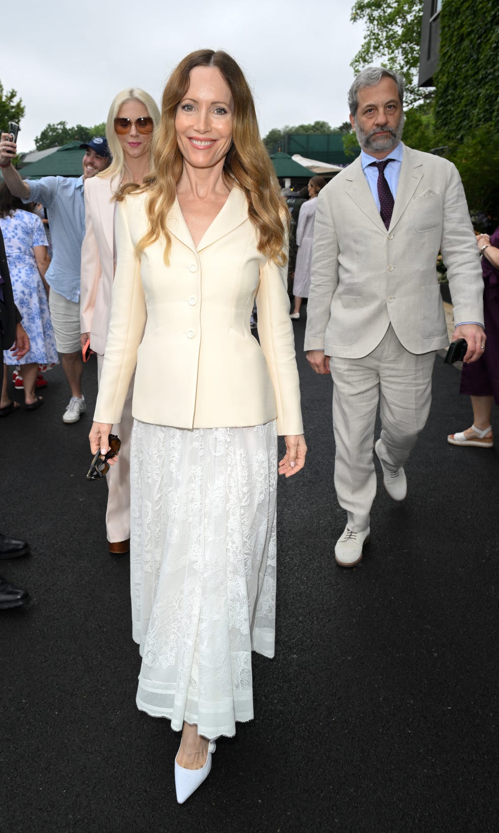 Celebrity Sightings At Wimbledon 2025 - Day 3 london, england july 02: leslie mann attends day three of the wimbledon tennis championships at the all england lawn tennis and croquet club on july 02, 2025 in london, england. (photo by karwai tang/wireimage)