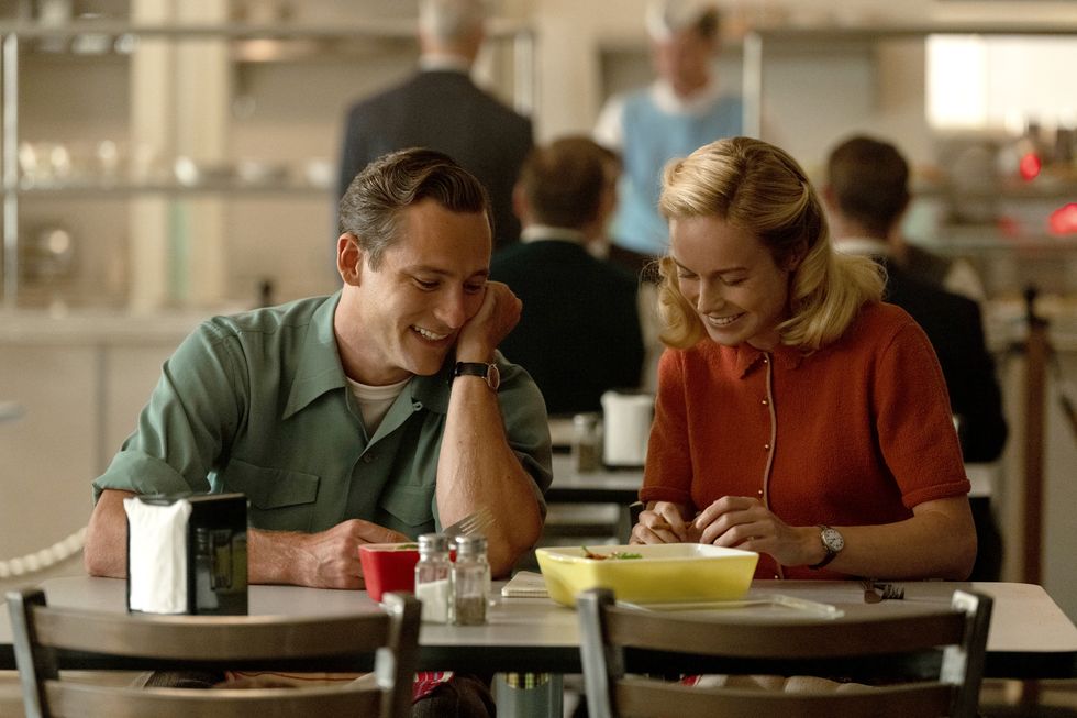 brie larson, lewis pullman, lessons in chemistry