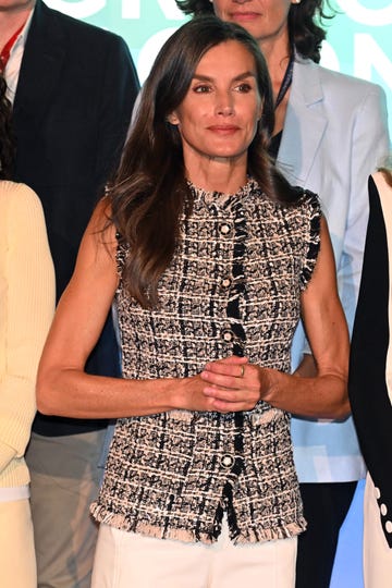 letizia con un original chaleco