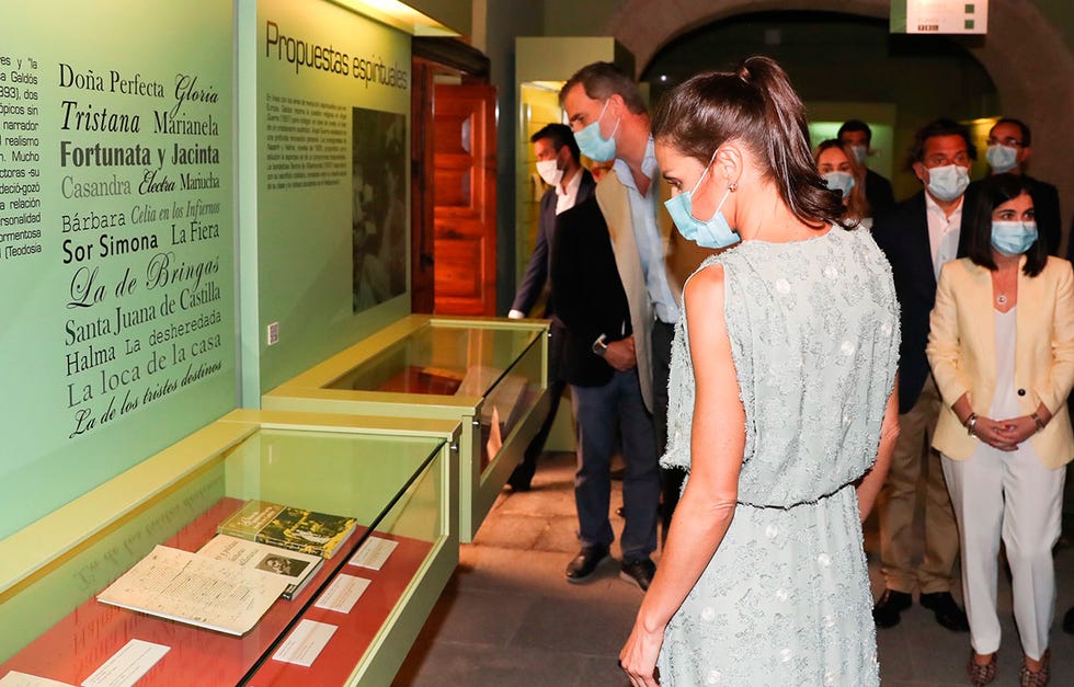 los reyes visitan la casa museo de pérez galdos en las palmas de gran canaria