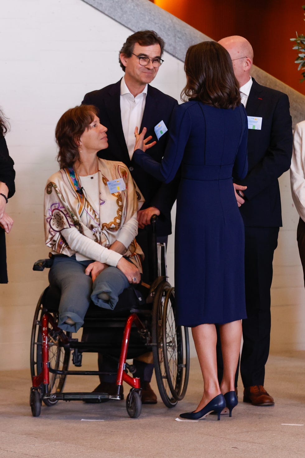 los reyes felipe y letizia muestran su cercania en el 11 de marzo, dia europeo en recuerdo a las victimas del terrorismo