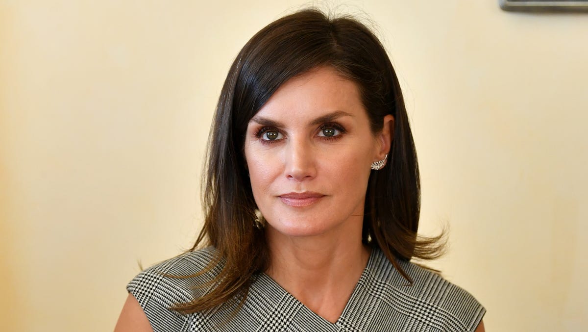 Letizia: repasamos su vida con las mejores fotos letizia en dinamarca cena de gala