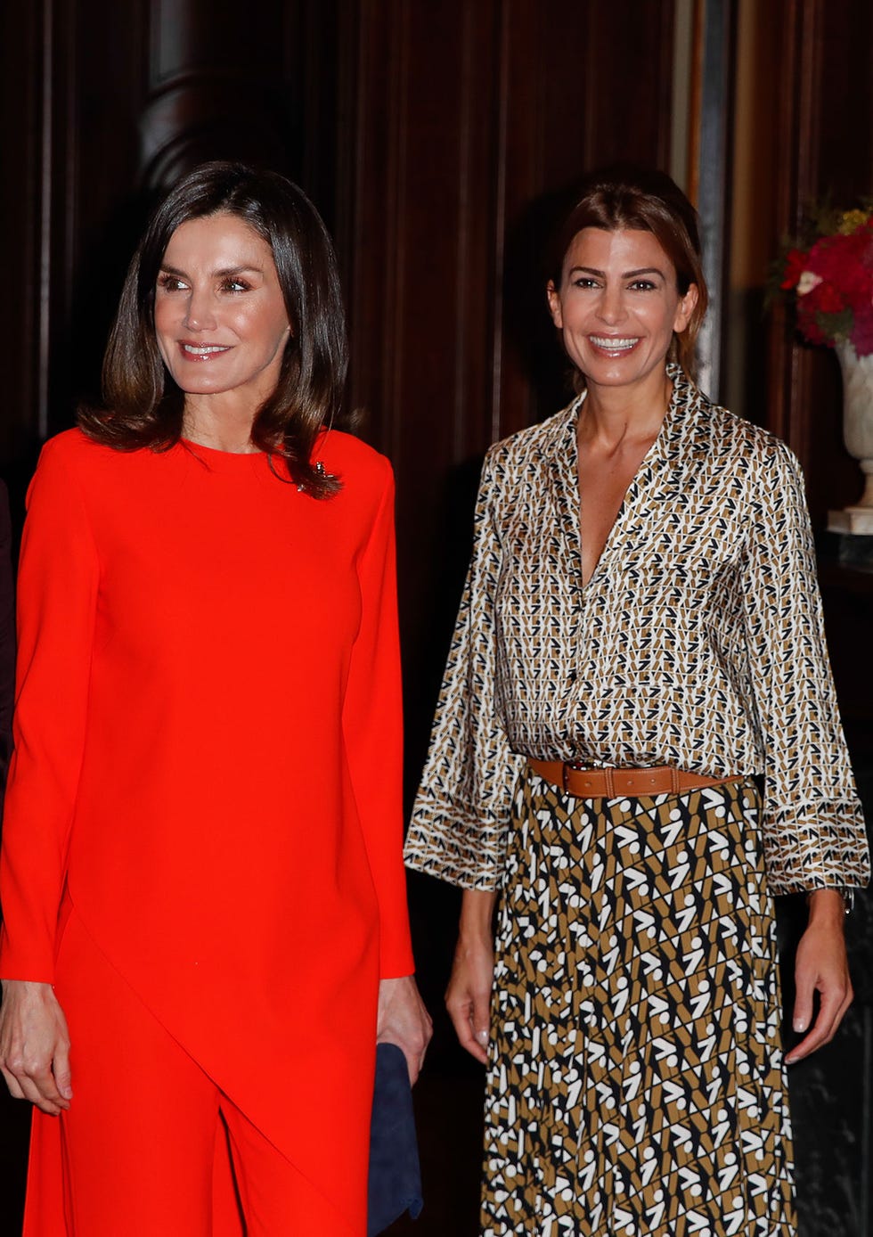 La mujer de Felipe VI ha estrenado look durante su visita oficial a Argentina.