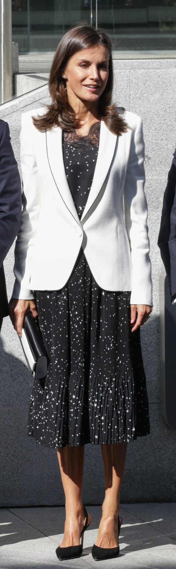Letizia, look en blanco y negro