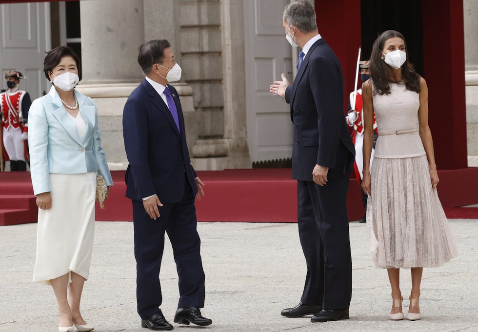 letizia look felipe varela