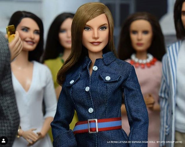Barbie, Letizia, reina Letizia, La reina Letizia tiene una Barbie como ella, La reina Letizia tiene una Barbie como ella, La reina Letizia tiene una réplica a escala, así es la Barbie de doña Letizia,  Los fans de la Reina pueden llevársela a casa