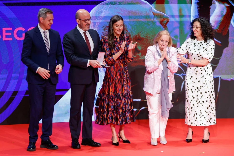 letizia, acto cruz roja