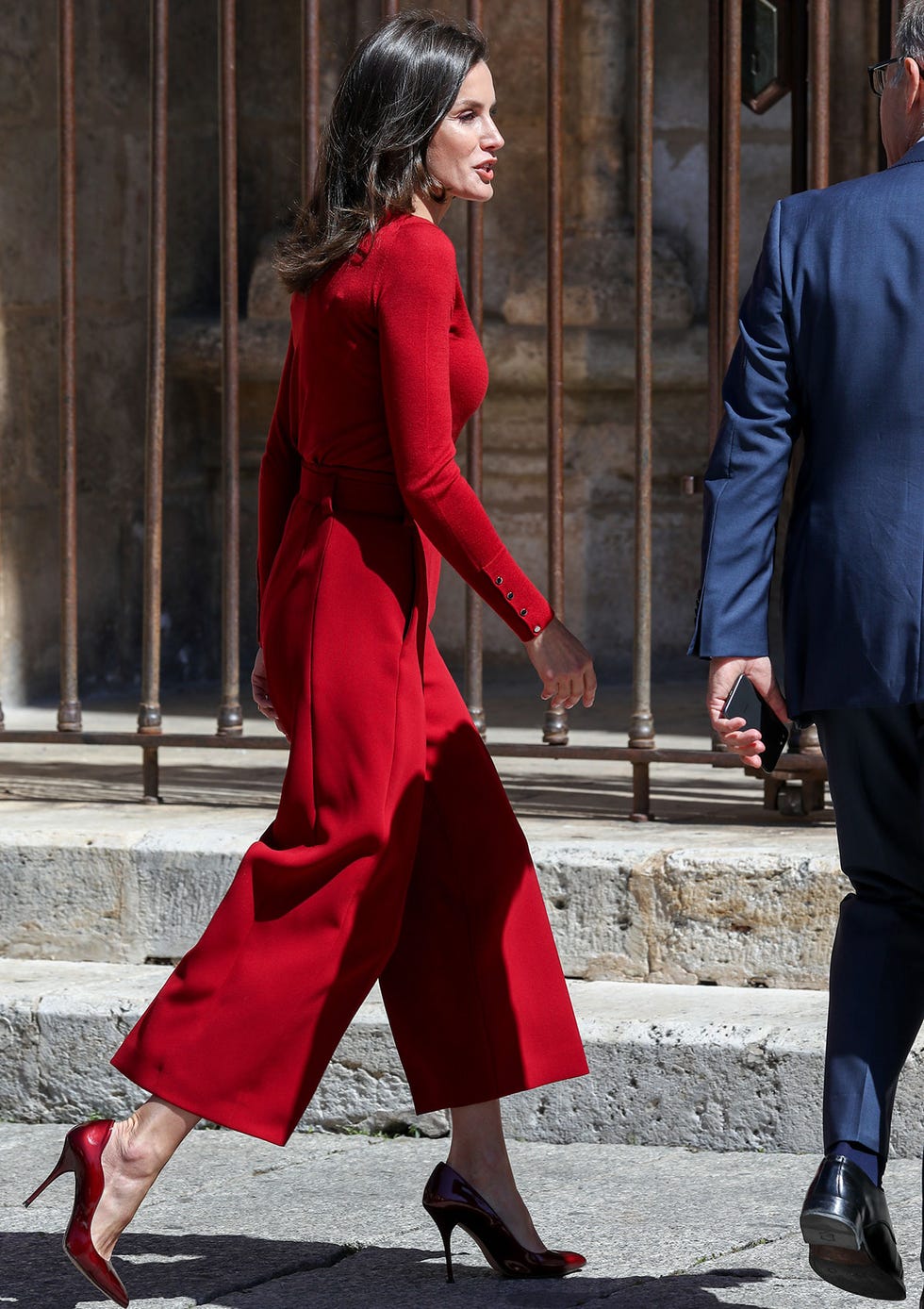 Letizia apuesta por el rojo, una vez más.