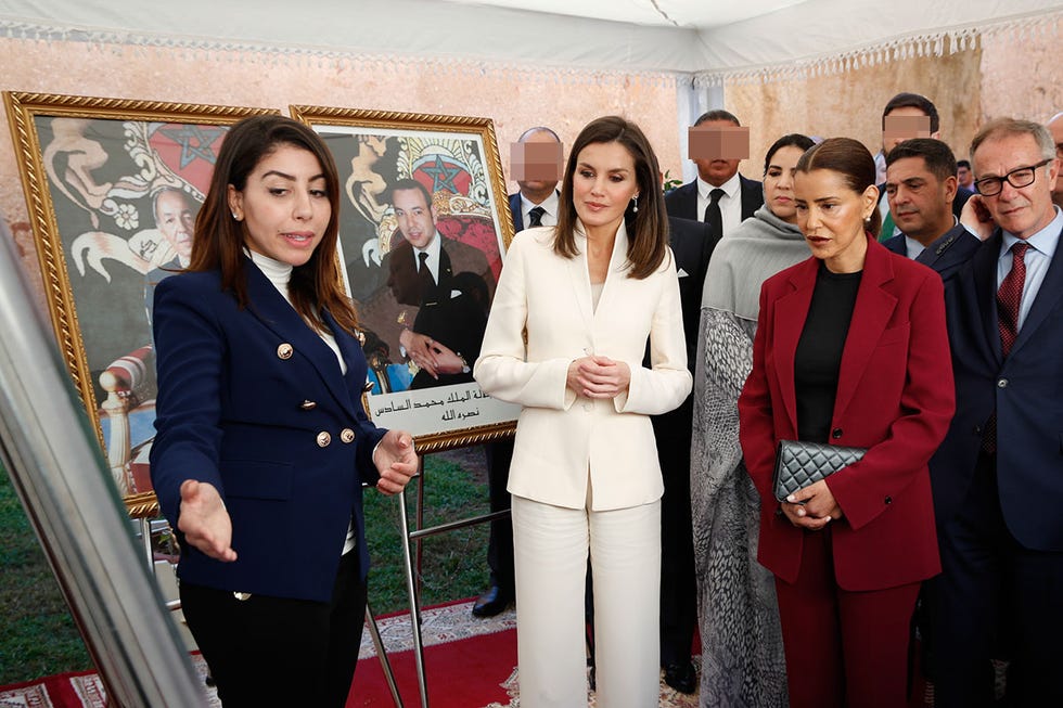 La reina Letizia visita la escuela Sade en Marruecos