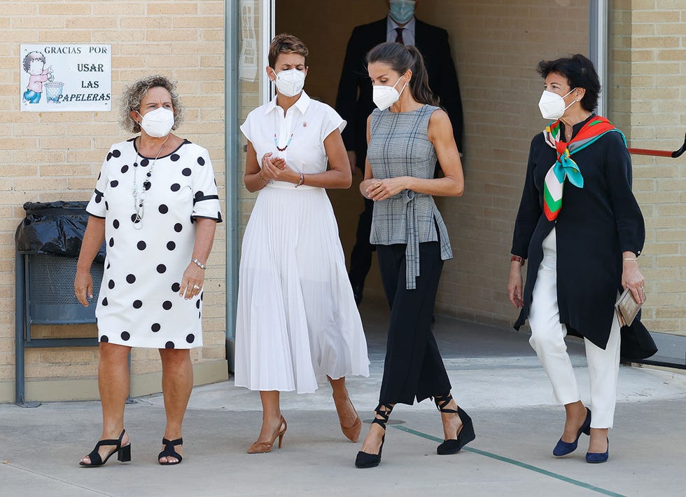 la reina letizia inaugura en navarra el curso escolar 2020 2021