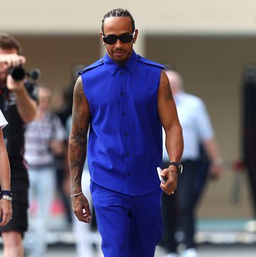 abu dhabi, united arab emirates november 24 lewis hamilton of great britain and mercedes walks in the paddock prior to practice ahead of the f1 grand prix of abu dhabi at yas marina circuit on november 24, 2023 in abu dhabi, united arab emirates photo by clive rosegetty images