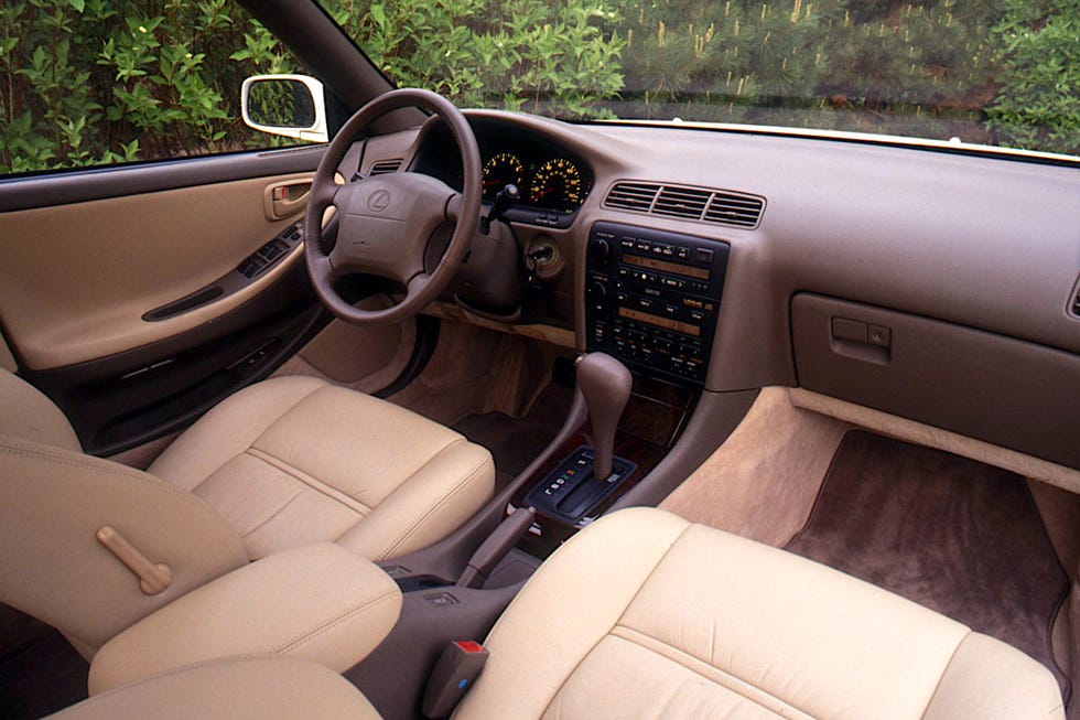 1992 lexus es300 interior