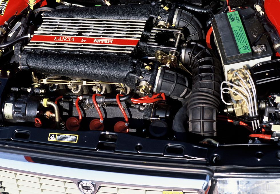 The Lancia Thema 832 Is A Front Wheel Drive Super Sedan With A Ferrari V8