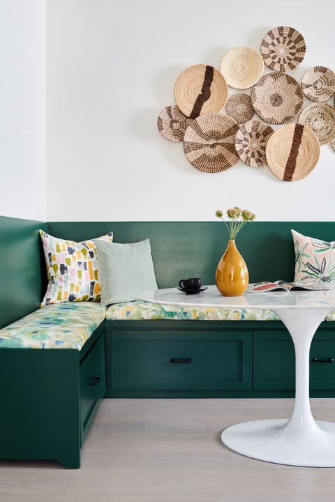 breakfast nook by linda hayslett