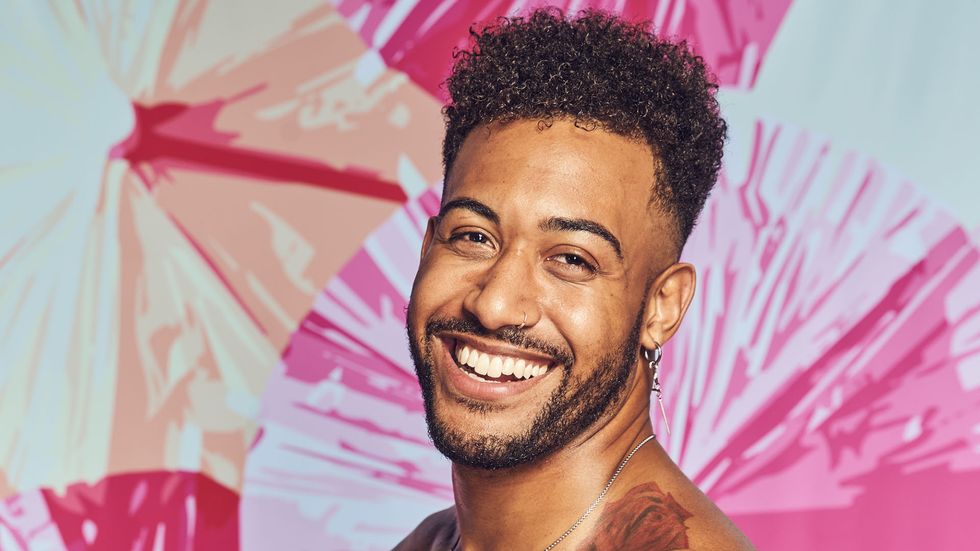 meet javonny vega who is looking for love this summer on love island new episodes air tuesdays   fridays 900 1000 pm, etpt and sundays 900 1100 pm, etpt on the cbs television network and available to stream live and on demand on the cbs app and paramount   photo sara mallycbs ©2021 cbs broadcasting, inc all rights reserved