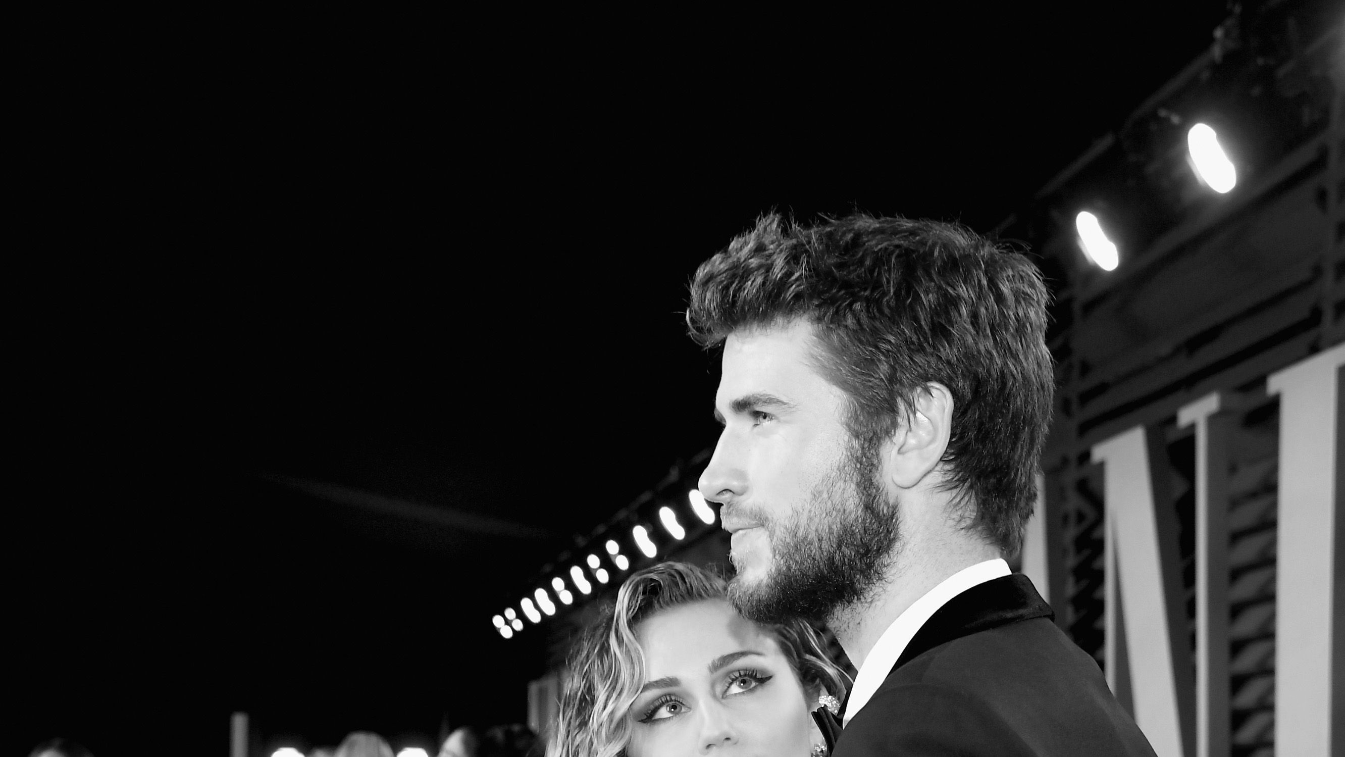 Xxxbunker Miley Cyrus - Timeline of Miley Cyrus & Liam Hemsworth â€” \