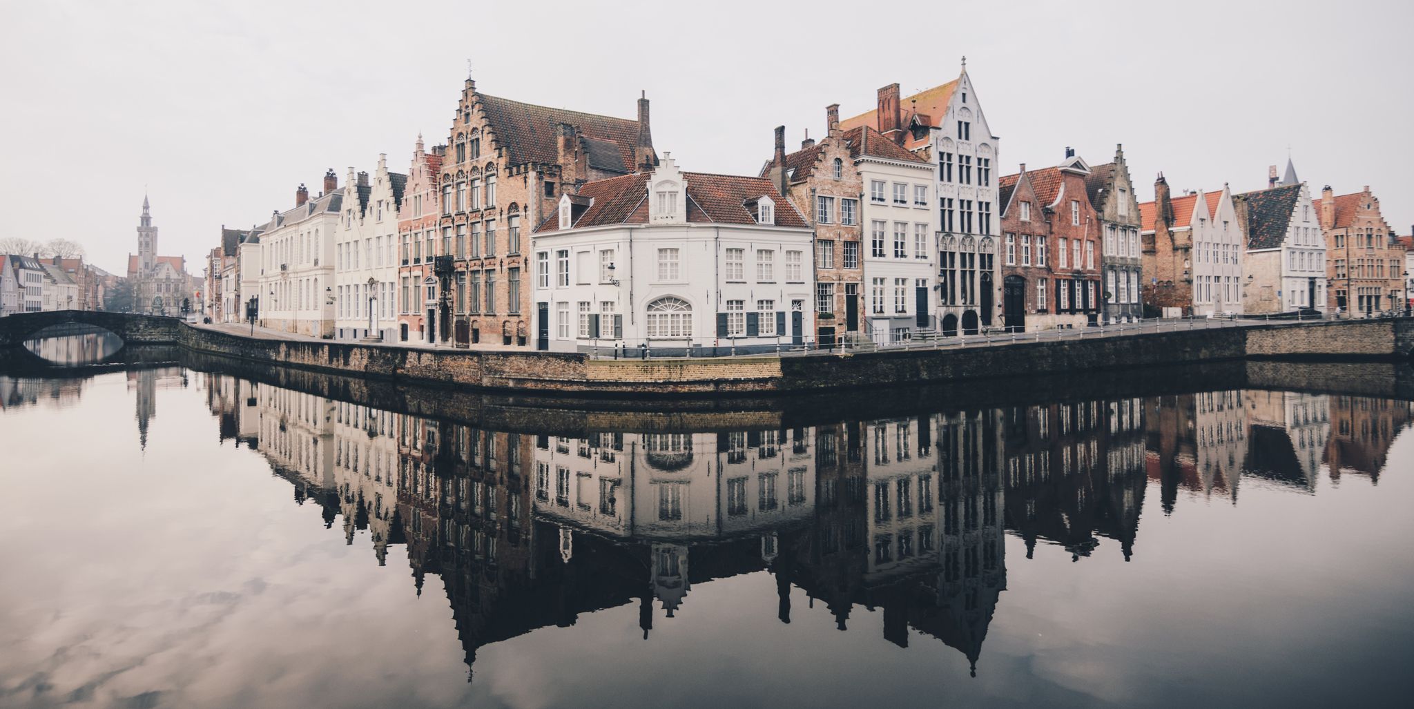 Reflection, Water, Waterway, Sky, Town, Architecture, Building, Water castle, River, Moat, 