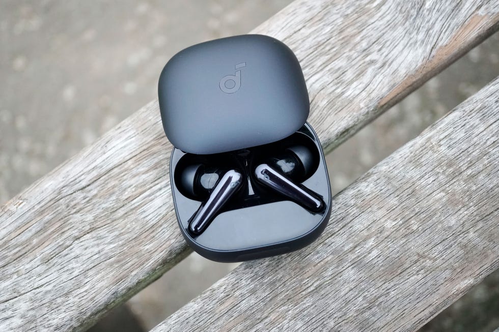 soundcore liberty 4 pro review