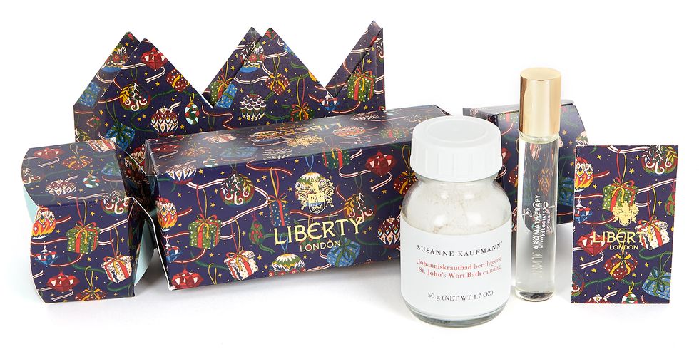 Liberty beauty Christmas crackers