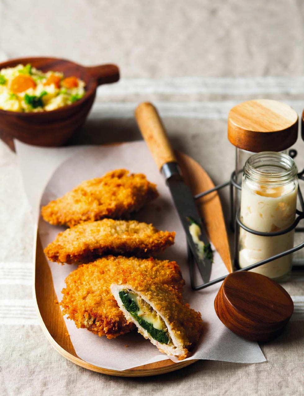 libritos rellenos de queso de tetilla y berenjena con alioli de membrillo