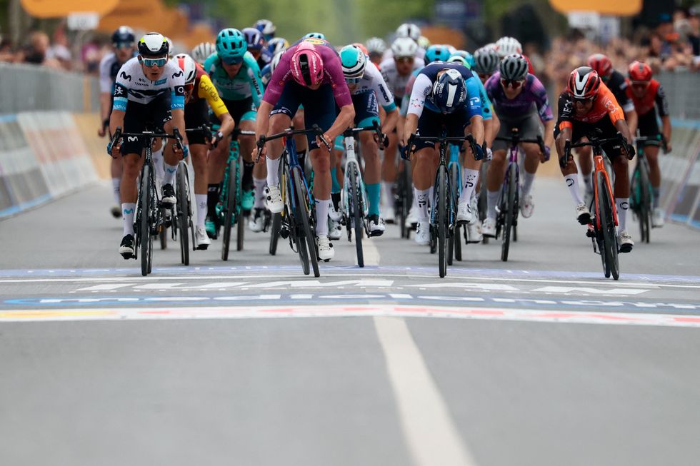 cycling alb ita giro