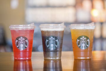 Drink, Tumbler, Non-alcoholic beverage, Cup, Food, Drinkware, 