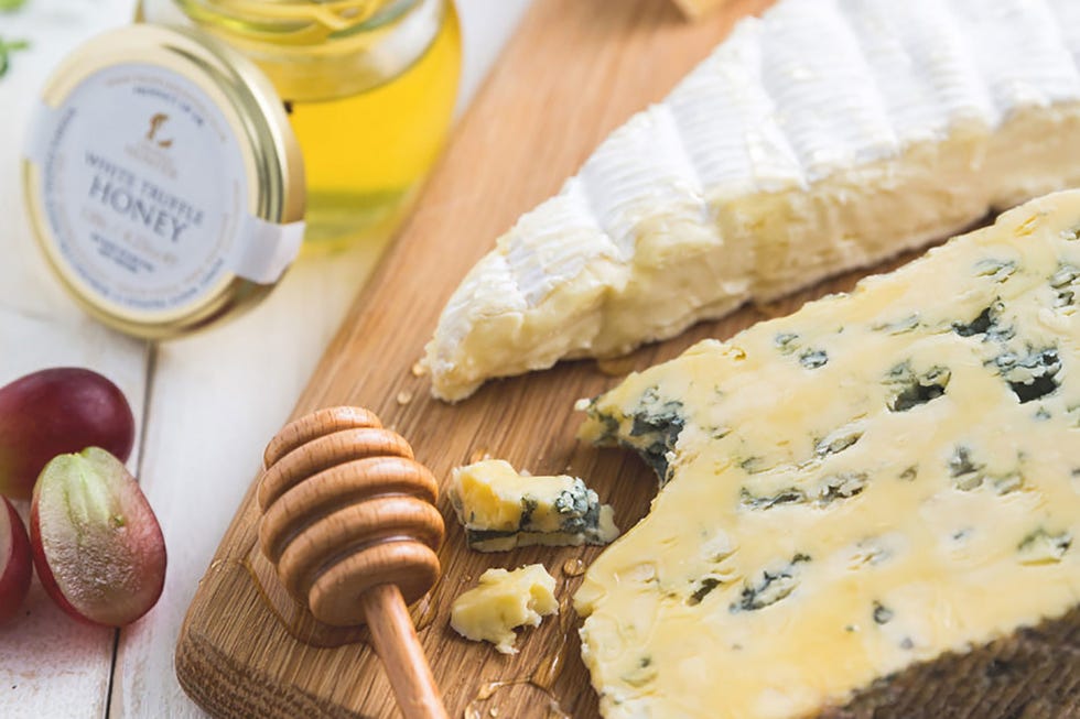 Food, Dish, Ingredient, Cuisine, Gorgonzola, Blue cheese, Butter, Dairy, Cheese, Produce, 