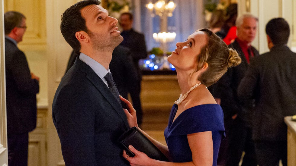 Lifetime Christmas Movies 2019 - Mistletoes and Menorahs