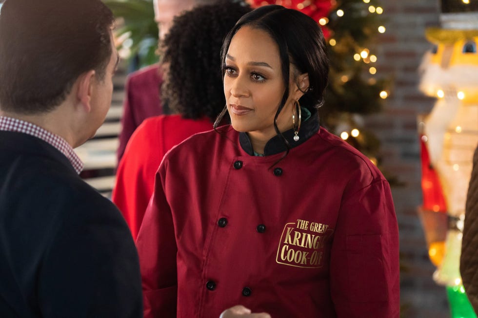 Lifetime Christmas movie: 'Mom's Christmas Boyfriend,' stream for