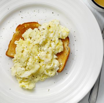 light, fluffy and buttery scrambled eggs on toast