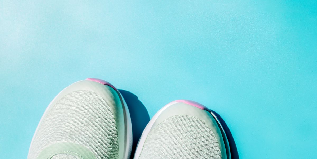 https://hips.hearstapps.com/hmg-prod/images/light-green-training-shoes-on-turquoise-background-royalty-free-image-1756755066.pjpeg?crop=1.00xw:0.752xh;0,0.248xh&resize=1200:*